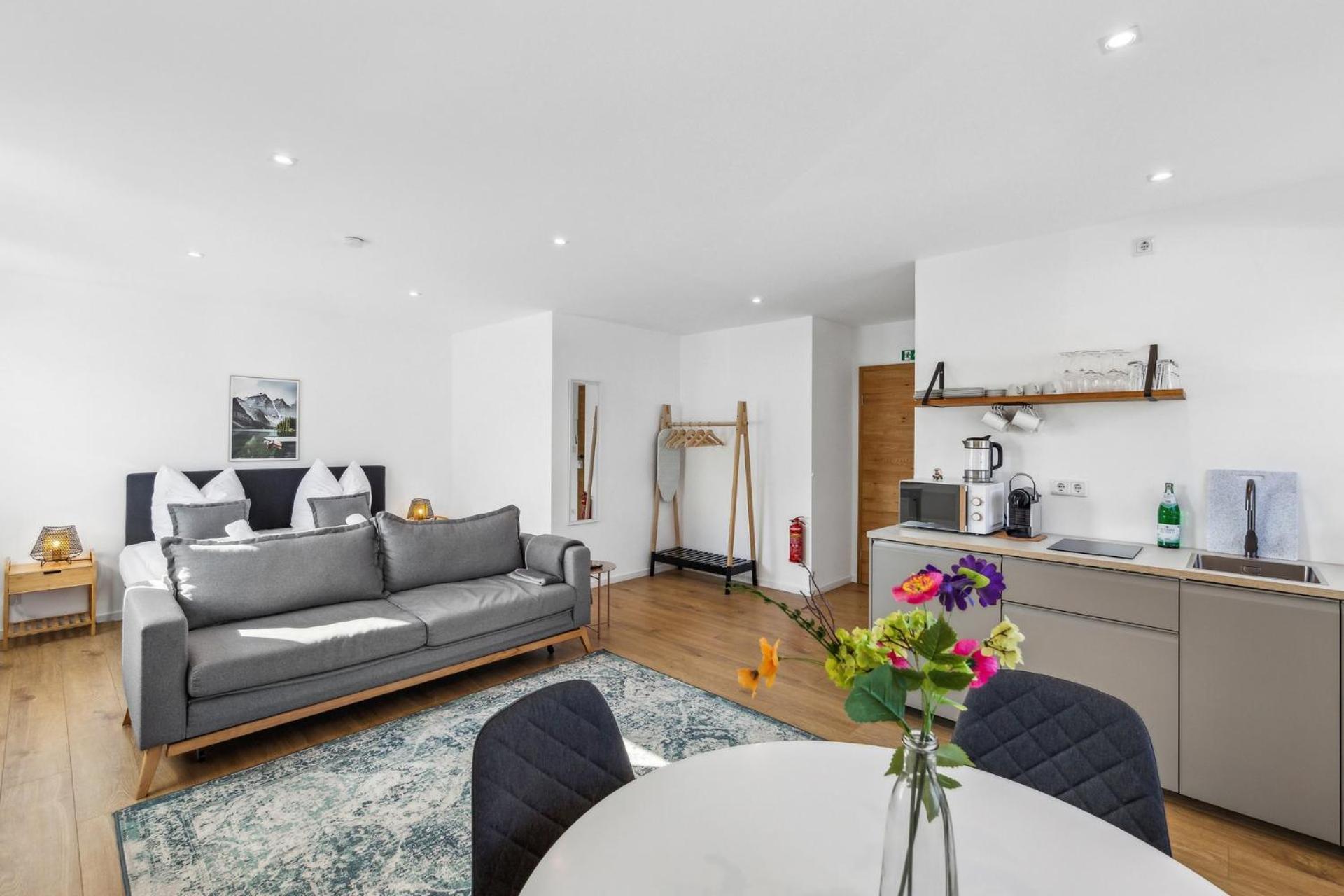 Citychalet-uni- Boxspringbett Kueche-ruhig-parkplatz * Bochum